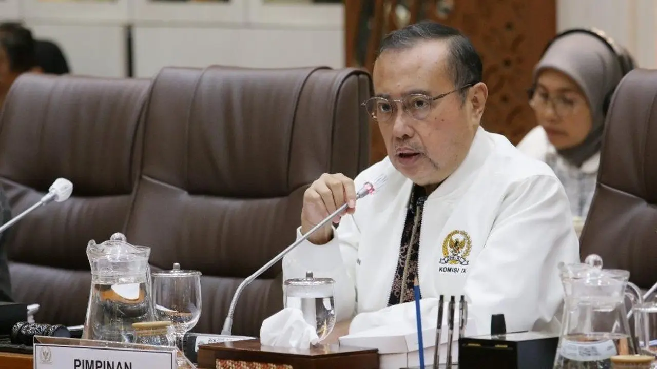 165 Ribu Kasus ISPA di Kalbar Akibat Karhutla, DPR Minta Kemenkes Bertindak