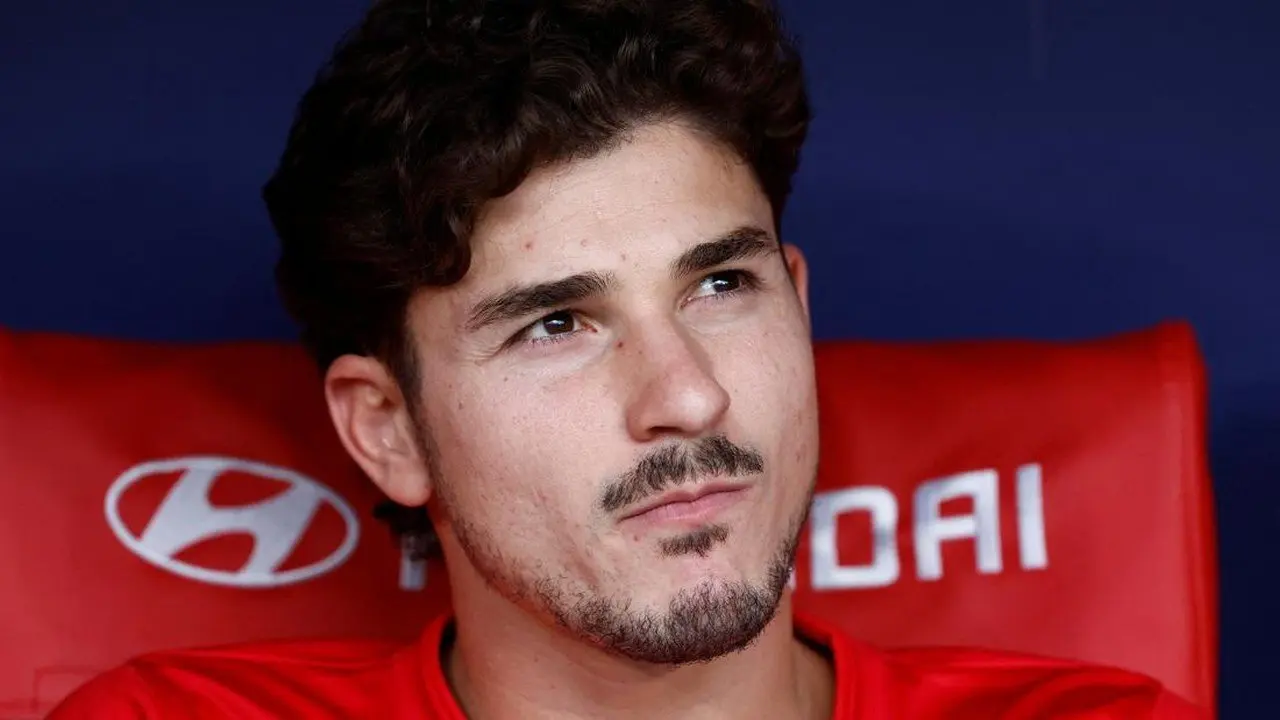 Atletico Madrid Tegaskan Tak Akan Lepas Julian Alvarez ke Barcelona