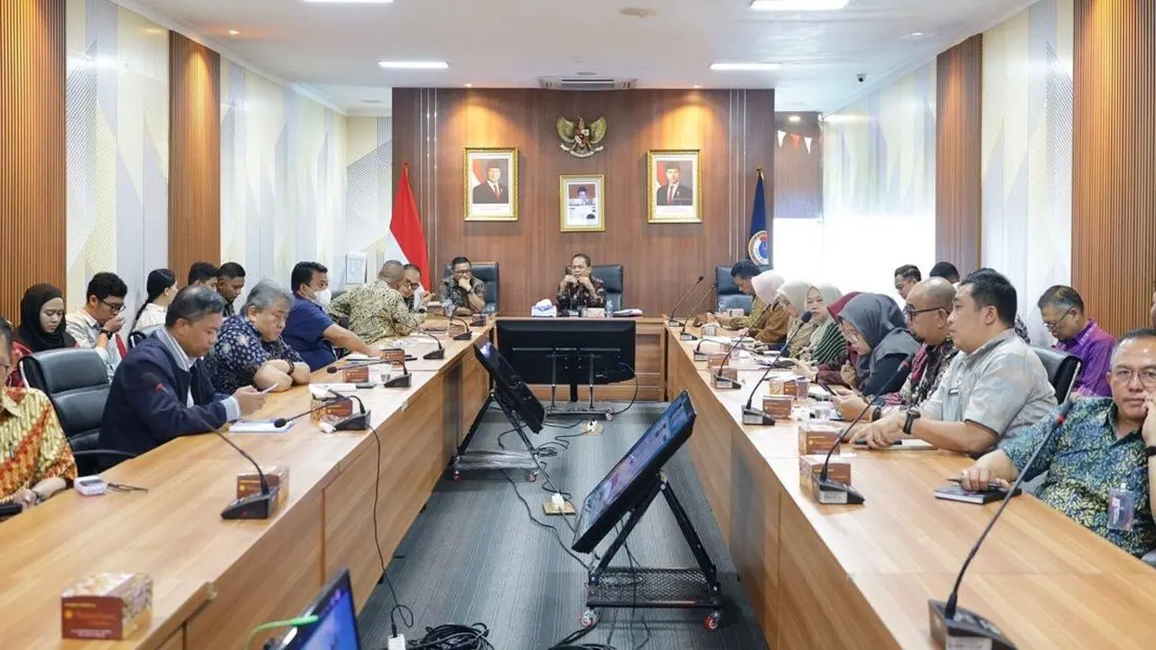 BNPP Kaji Jalur Alternatif BBM Tambang PNG Lewat PLBN Yetetkun