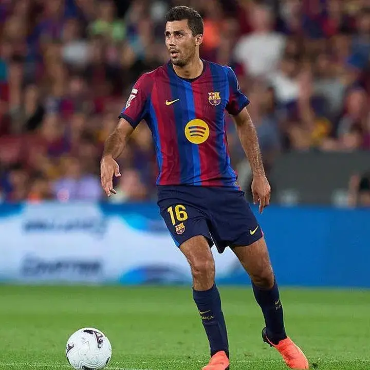 Debut Rodri Bersama Barcelona, Hansi Flick Puji Setinggi Langit