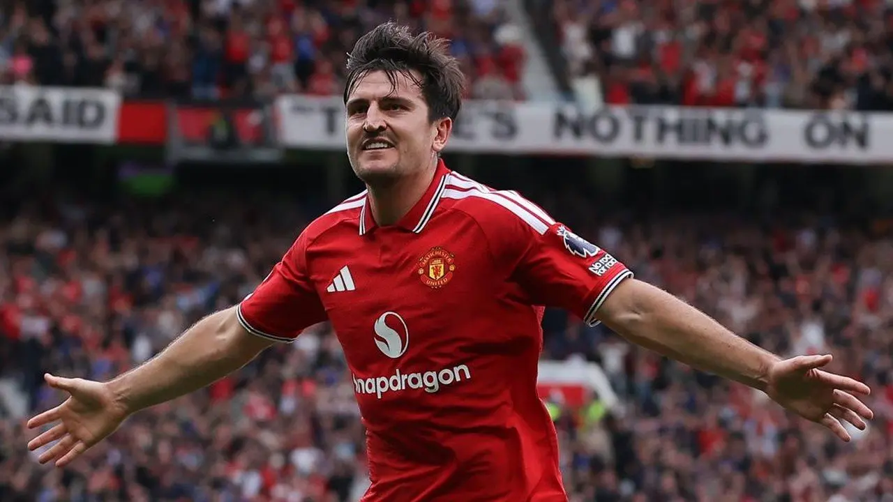 Gol Bunuh Diri Ipswich Town Sah Meski Ada Handball Maguire