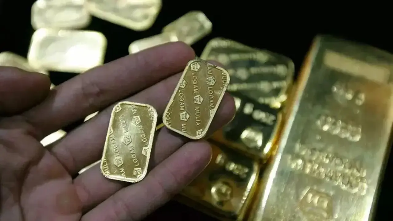 Harga Emas Antam Anjlok Rp 70.000 dalam Sepekan, Capai Level Terendah
