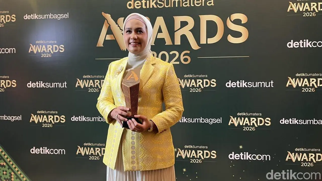 Karmila Sari Raih Penghargaan Akselerator Kemajuan, Fokus Pemerataan Pendidikan dan Pemberdayaan Perempuan