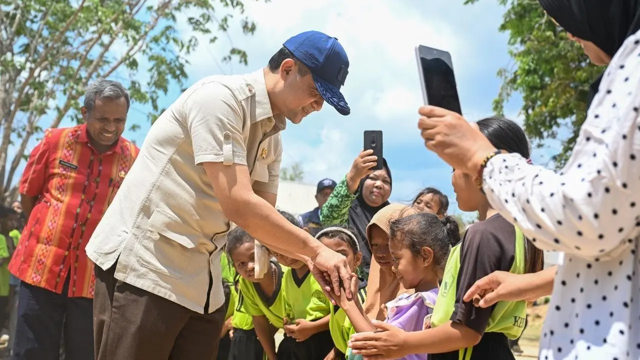 Kemensos Salurkan Rp 200 Juta untuk Rehabilitasi Madrasah Rusak Akibat Gempa NTT