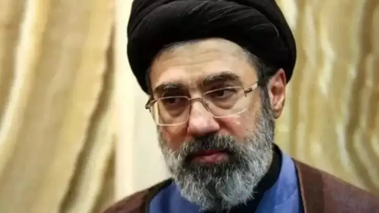 Khamenei Ajak Negara Teluk Bersatu Lawan Musuh Bersama
