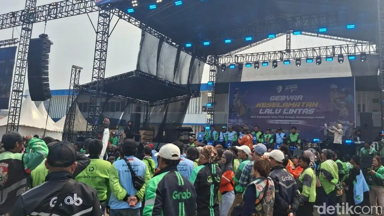 Korlantas Polri Adakan Acara Keselamatan Berkendara di Tangsel, Hadirkan Layanan SIM Keliling