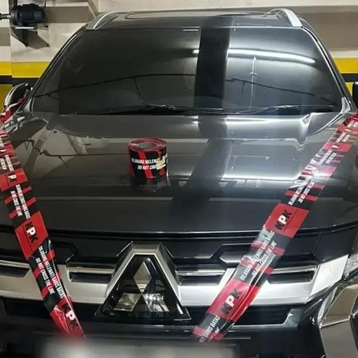 KPK Sita Mobil Mewah Anggota DPRD Bengkulu Terkait Suap Proyek