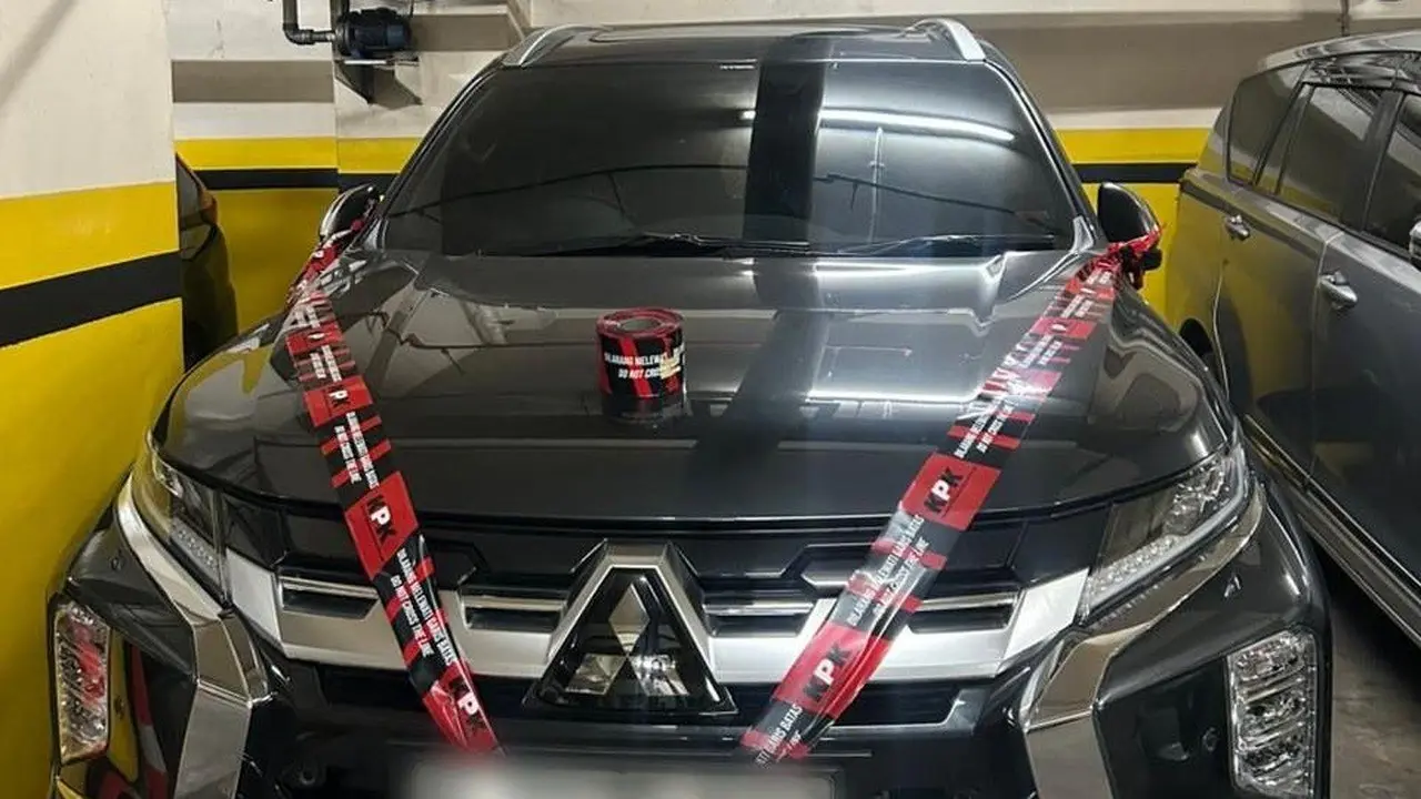 KPK Sita Mobil Mewah Anggota DPRD Bengkulu Terkait Suap Proyek