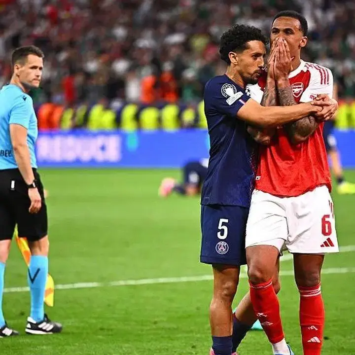 Marquinhos Dapat Penghargaan UEFA untuk Sikap Sportifitas Melawan Arsenal