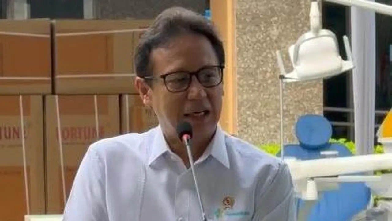 Menkes Buka Jalur Donasi untuk Pemulihan Fasilitas Kesehatan NTT Pasca Gempa