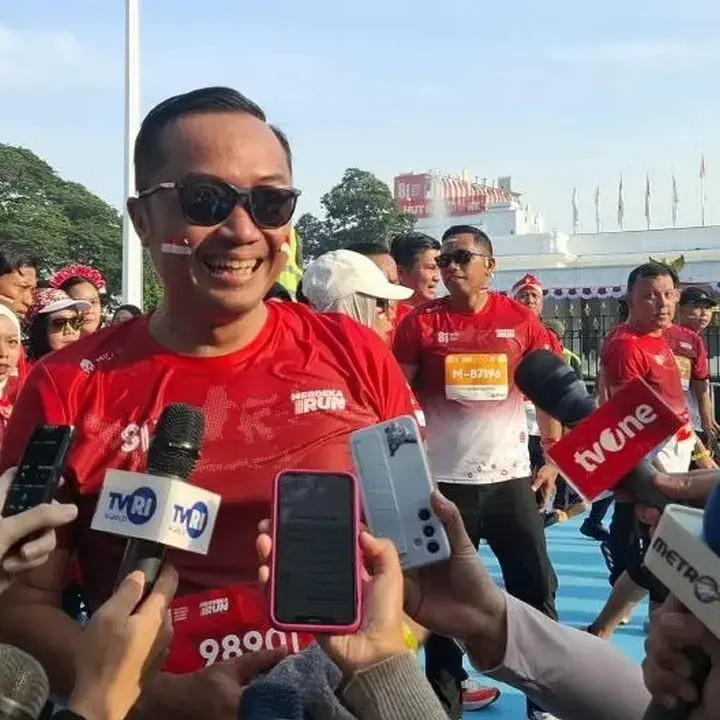 Mensesneg dan Seskab Ikut Merdeka Run 2026, Rayakan HUT ke-81 RI