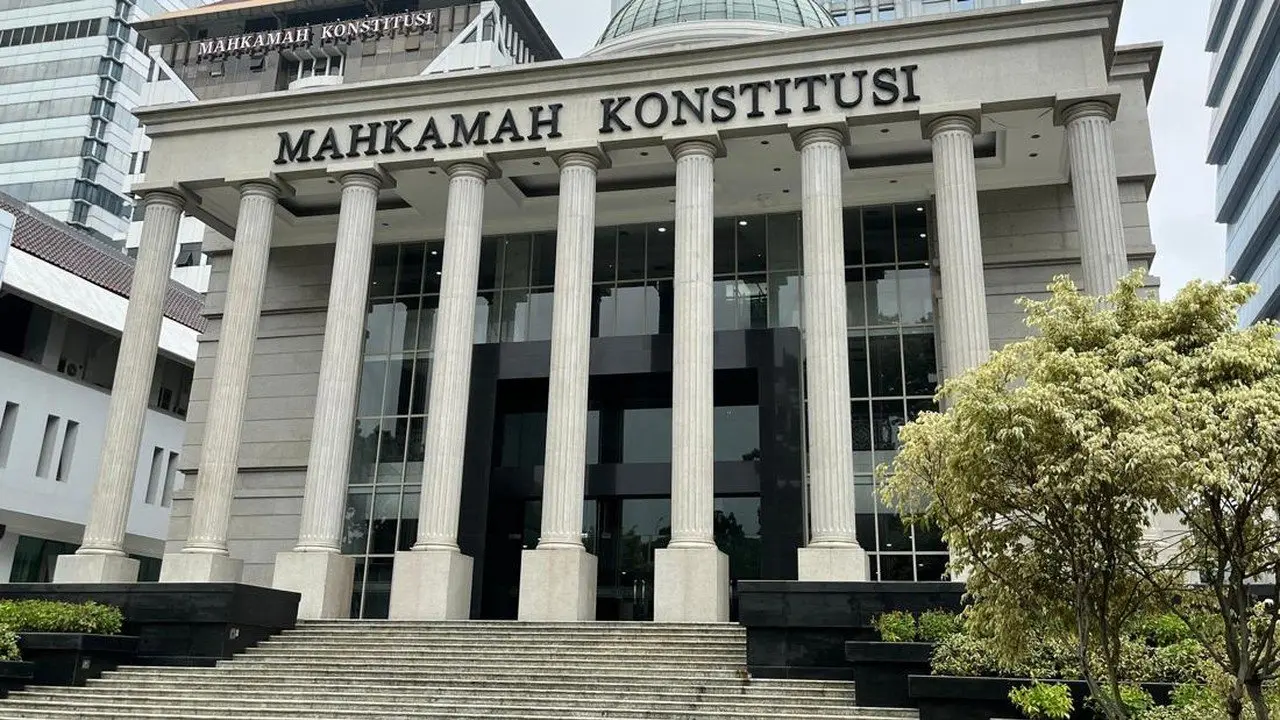 MK Hapus Pasal KUHP yang Dinilai Mengancam Kritik terhadap Lembaga Negara