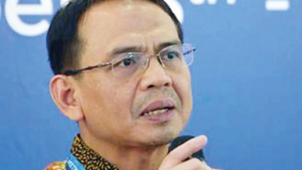 Pinjaman Online: Antara Kebutuhan Mendesak dan Risiko Kredit yang Membengkak