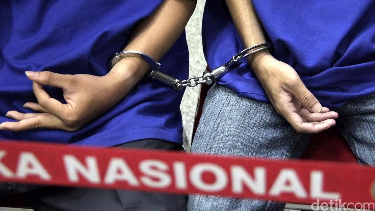 Polda Lampung Ungkap Pabrik Sabu dan Ekstasi Rumahan di Lampung Selatan