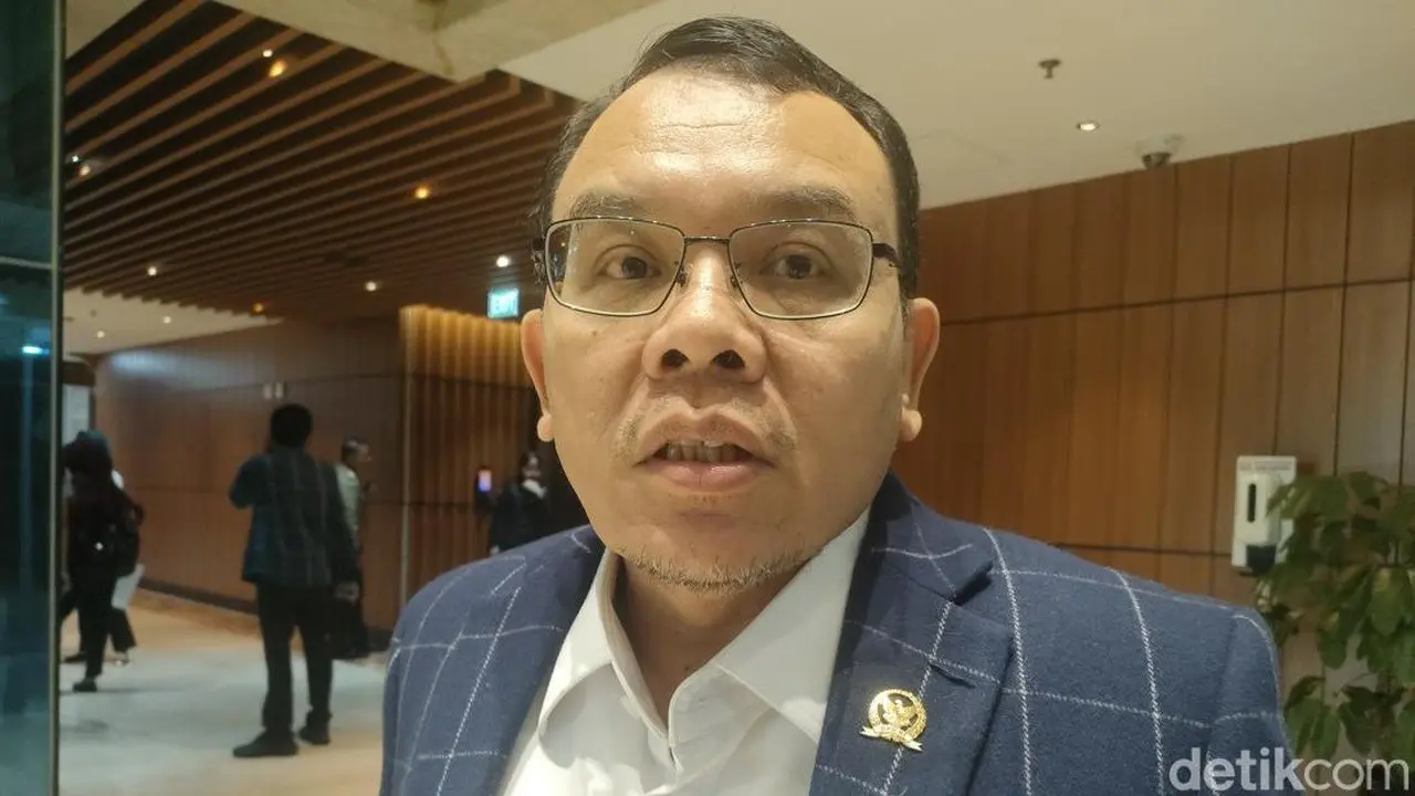 Prabowo Tegaskan Menteri Harus Siap Bekerja Keras, PAN Nilai sebagai Peringatan Serius