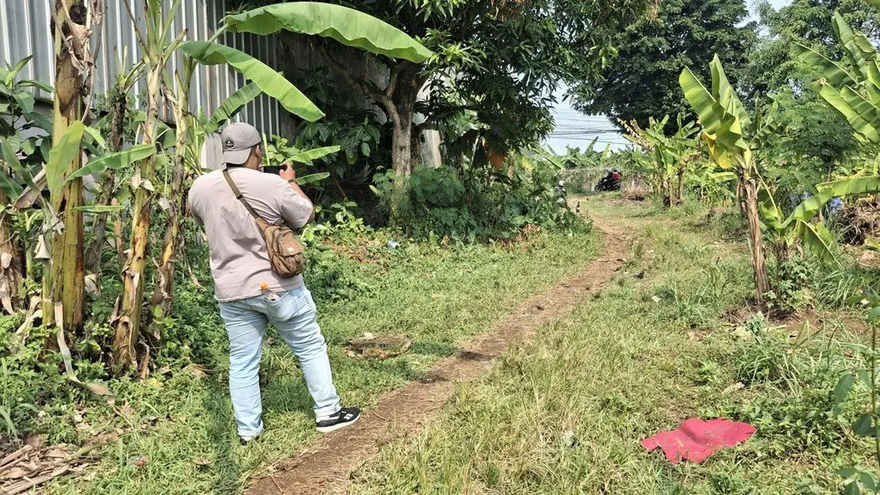 Pria Muda Ditemukan Meninggal dengan Luka Sajam di Kebun Citeureup Bogor