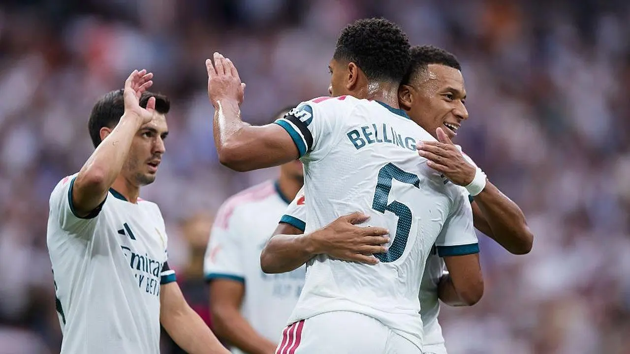 Real Madrid Puncaki Klasemen Usai Libas Malaga 4-0