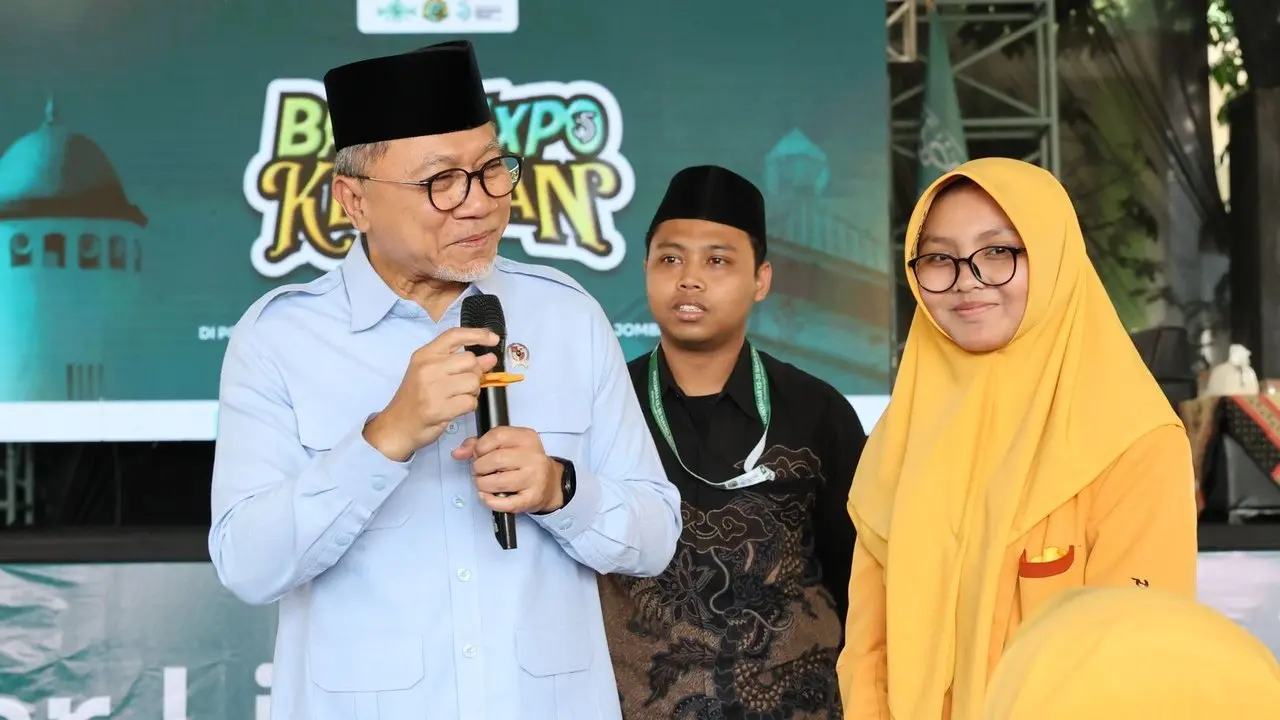 Santri Jombang Ubah Sampah Jadi Energi, Zulhas Apresiasi Inovasi