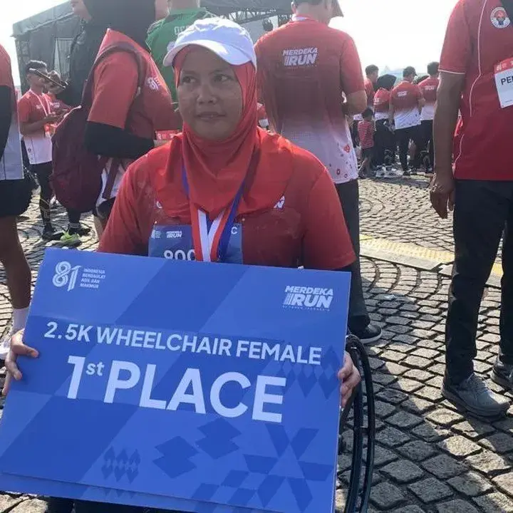 Siti Hanna Juara Kursi Roda Merdeka Run 2026, Ungkap Harapan untuk Indonesia