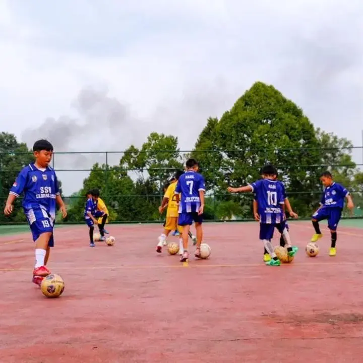 SSB Kolonal: Wadah 60 Anak Solok Selatan Mengasah Bakat Sepak Bola