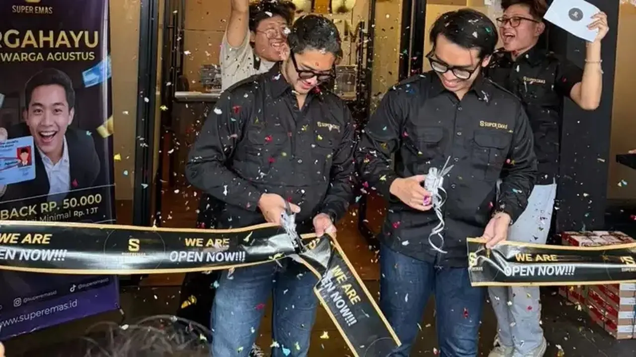 Super Emas Hadir Permudah Ibu-Ibu Jual Emas Rusak dengan Harga Terbaik