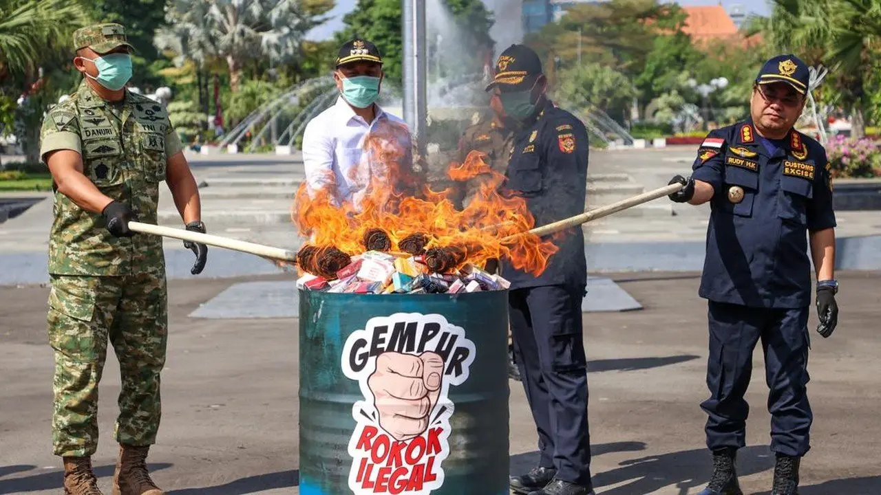Surabaya Musnahkan 43 Juta Rokok Ilegal, Perluas Pengawasan ke 31 Kecamatan