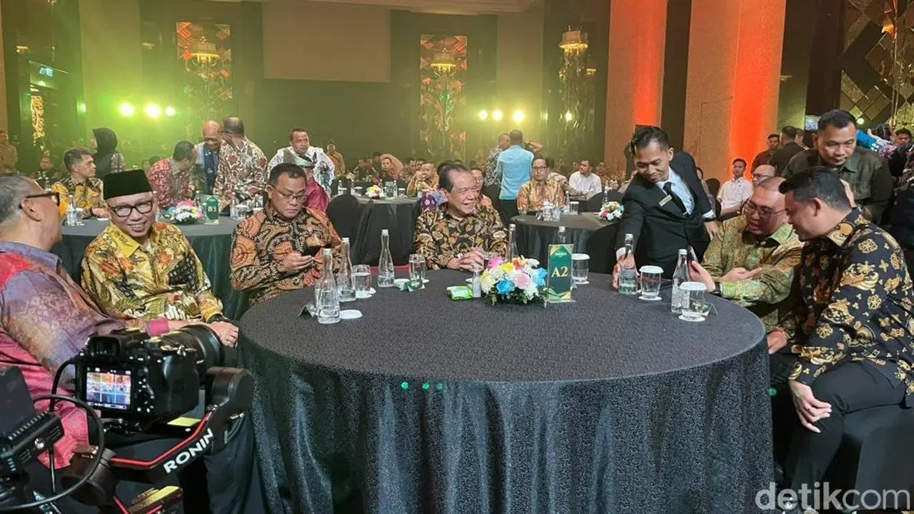 Tokoh Nasional dan Kepala Daerah Sumatera Berkumpul di detikSumatera Awards 2026