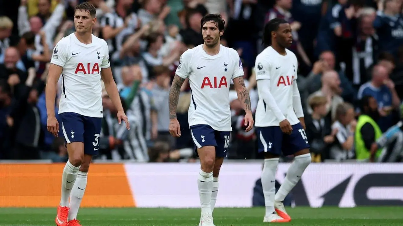 Tottenham Hotspur Kalah Dua Laga Awal, Roberto De Zerbi Akui Masalah Mentalitas