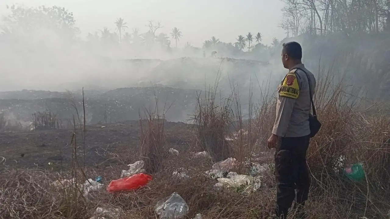 TPA Waringinkurung Terbakar, Polisi Selidiki Dugaan Penimbunan Sampah Ilegal