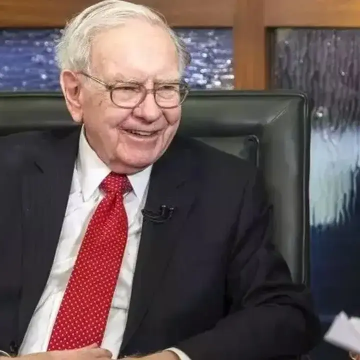 Warren Buffett Ungkap Kunci Bertahan dari “AI Bubble” di Pasar Saham