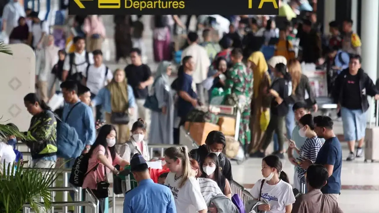 Wisatawan RI Sering Beli Asuransi Perjalanan Jelang Keberangkatan