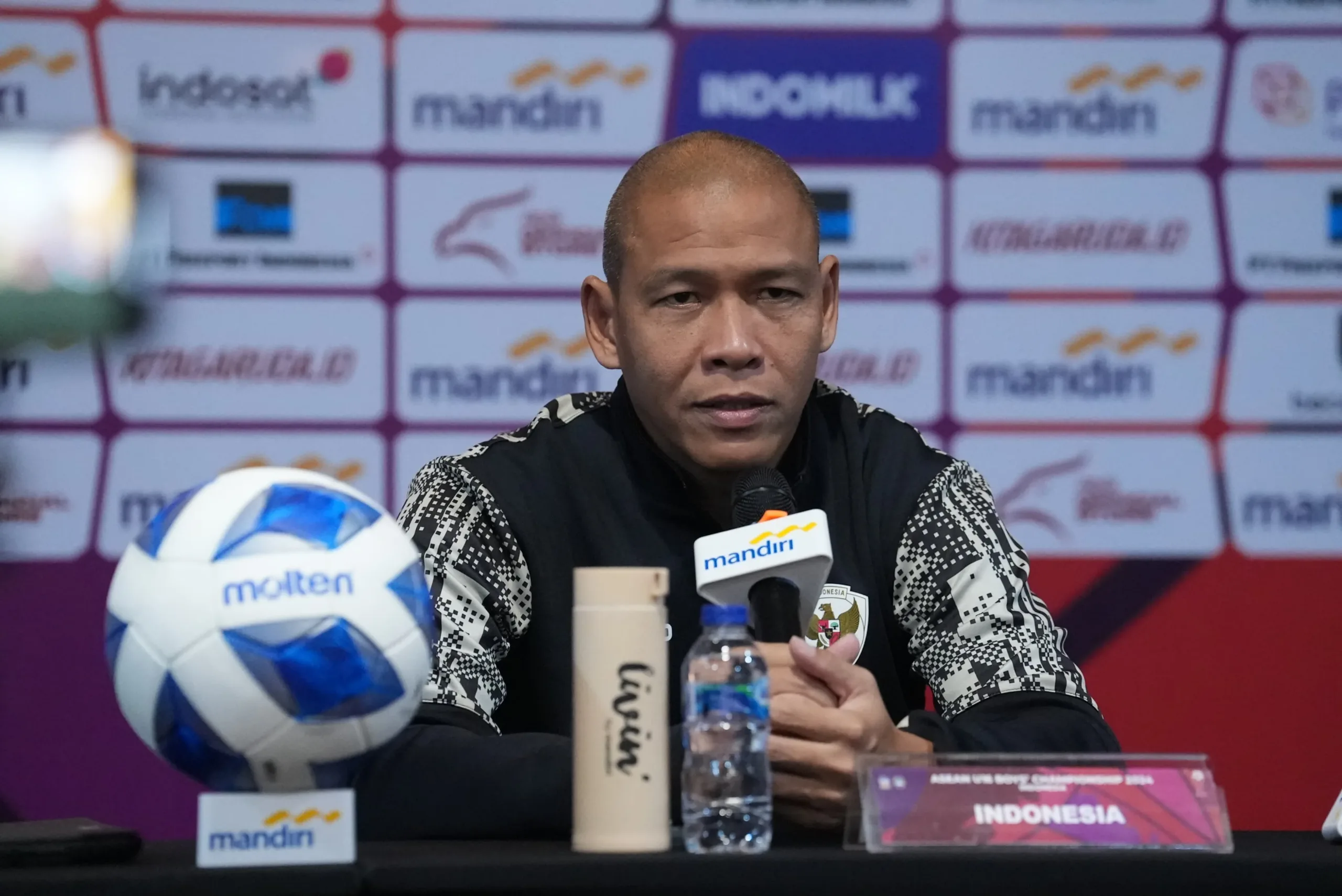 Kisah Sukses Nova Arianto: Mengubah Keraguan Menjadi Tiket Piala Asia