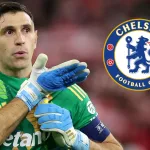 Kabar Buruk Menghampiri Chelsea: Emiliano Martinez Harus Menepi Usai Operasi Rahang