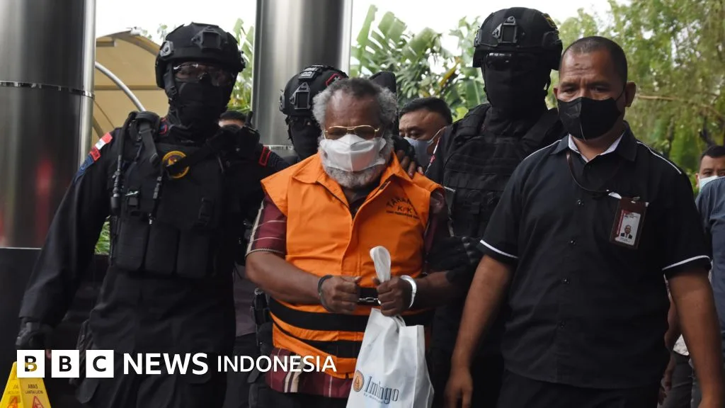 Skandal Lingkungan: Prabowo dan Gubernur Kalbar Digugat Warga Adat atas Kelalaian Karhutla