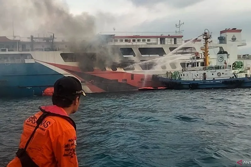 Tragedi Kebakaran Kapal KMP Batumandi: Desakan Evaluasi Total Keselamatan Pelayaran Menguat